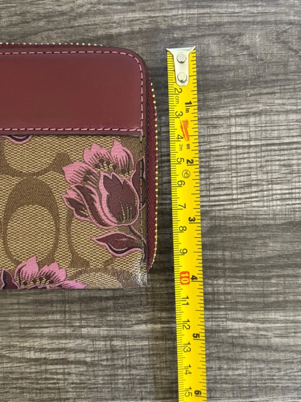 Coach Accordion Zip Wallet in Signature Canvas with Desert Tulip Print - Picture 13 of 14
